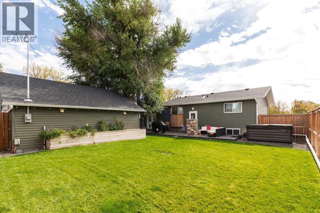 2835 11 Avenue S - 32
