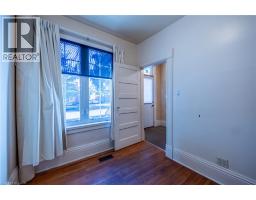 Bedroom - 33 Palmerston Avenue, Brantford, ON N3T4L1 Photo 9