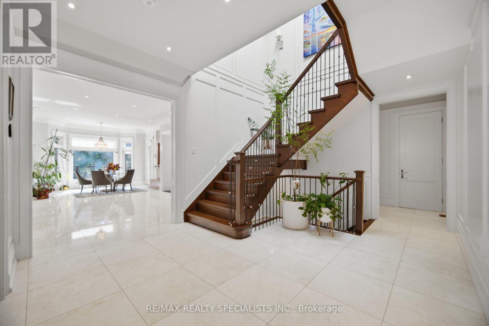 154 Burbank Drive, Toronto, ON photo 23