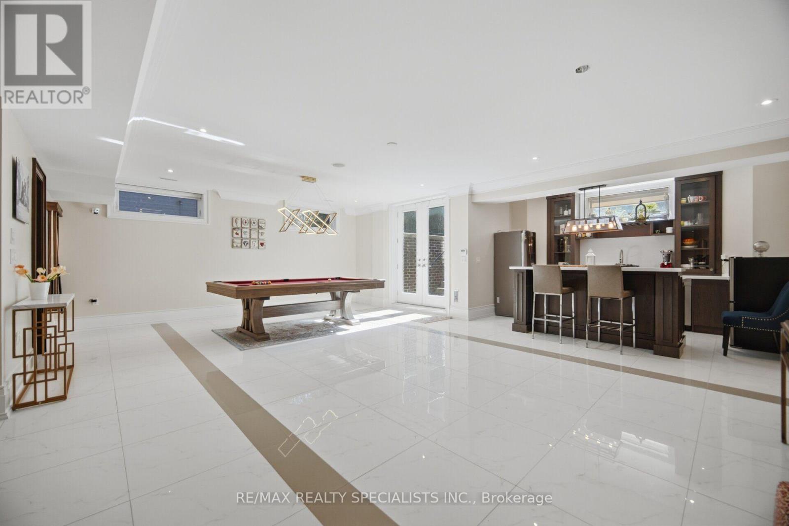 154 Burbank Drive, Toronto, ON photo 39