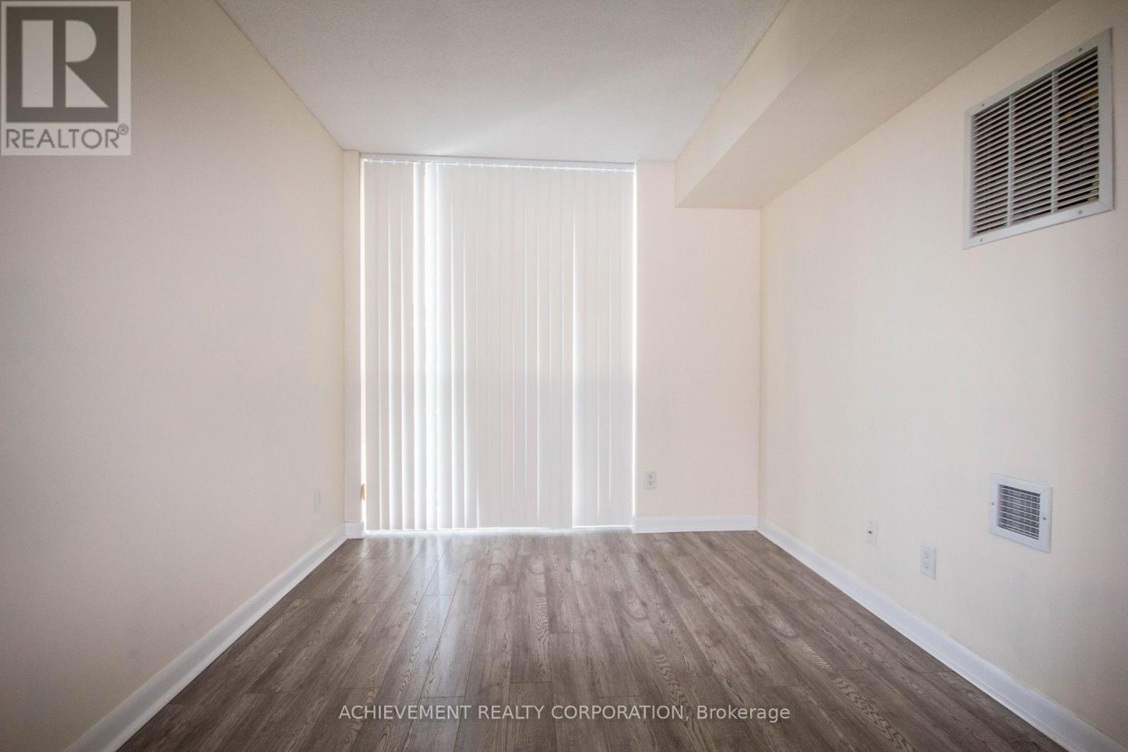 4978 Yonge Street — photo 21