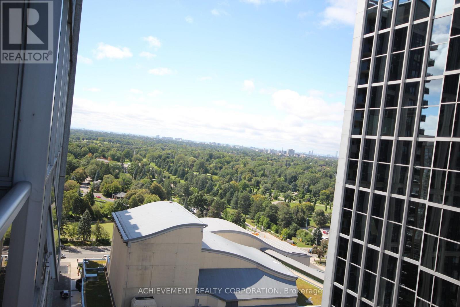 4978 Yonge Street — photo 23