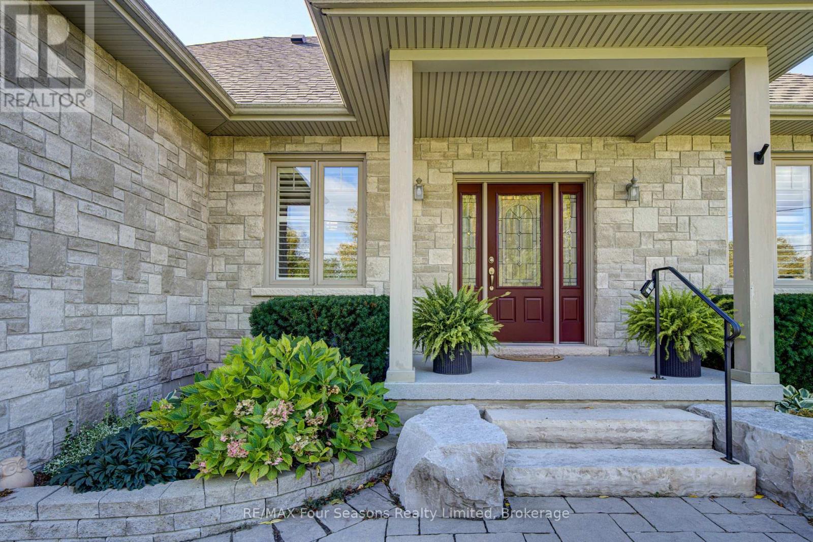 212 PEARSON STREET - 3