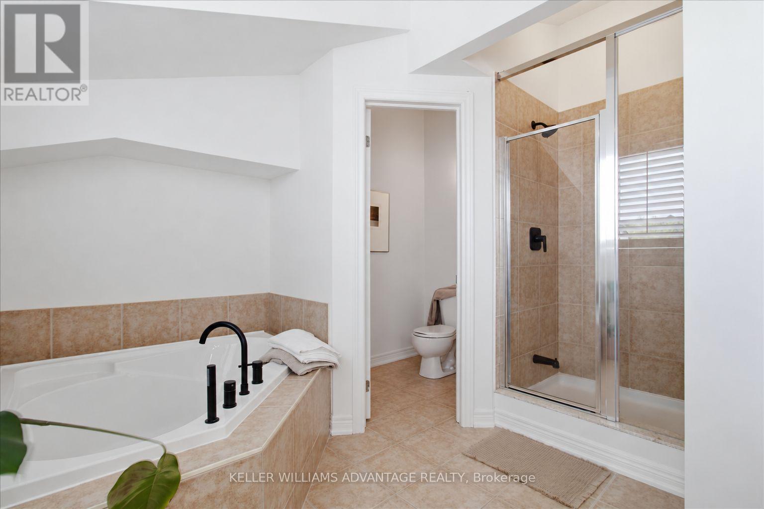 78 Woodbine Avenue, Toronto, ON photo 26