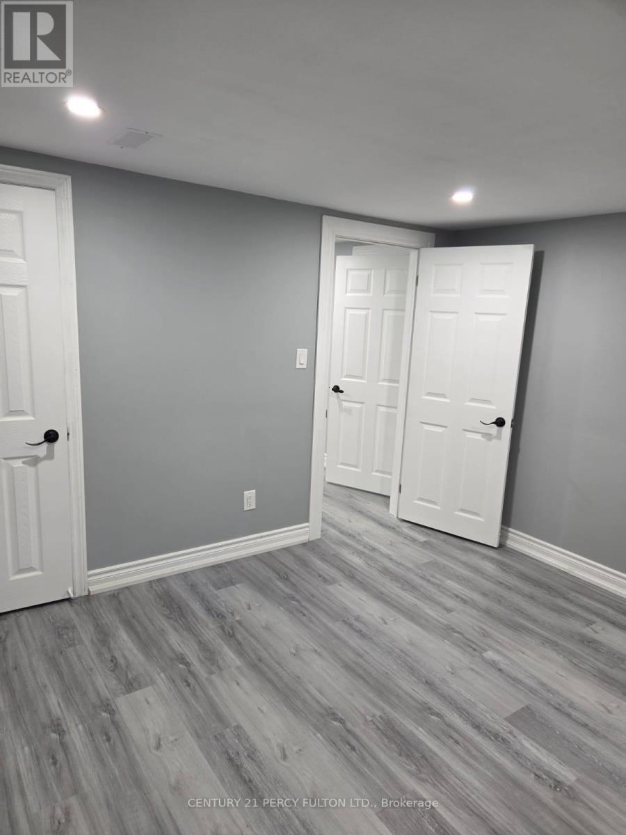 Bsmt- 158 Eastmount Street, Oshawa, ON photo 7