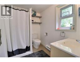 2128 Calais Rd, Duncan, BC V9L5V8 Photo 13