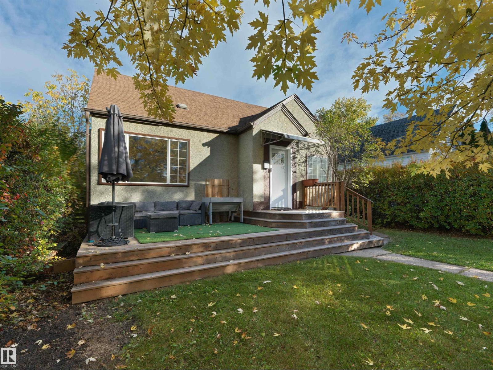 11142 71 AV NW - 27