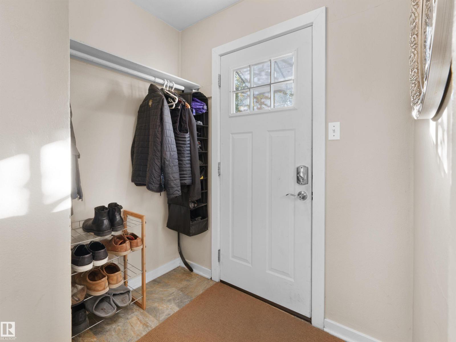 11142 71 AV NW - 4