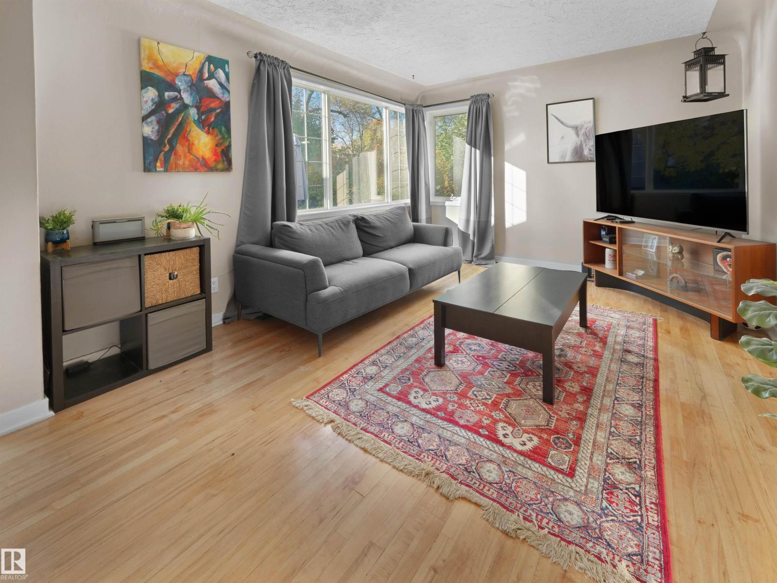 11142 71 AV NW - 5