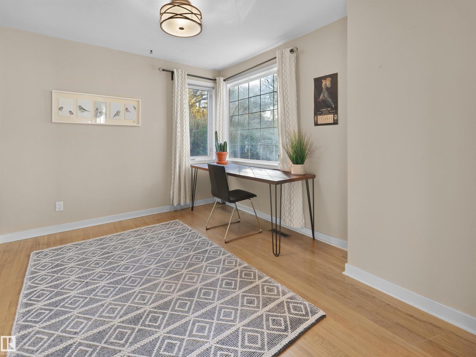 11142 71 AV NW - 7