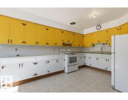 Primary Bedroom - 10459 66 Av Nw, Edmonton, AB T6H1X2 Photo 6