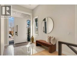1027 39 Avenue NW - photo 4