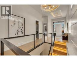 1027 39 Avenue NW - photo 33