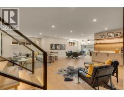 1027 39 Avenue NW - photo 36