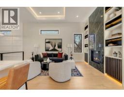 1027 39 Avenue NW - photo 8