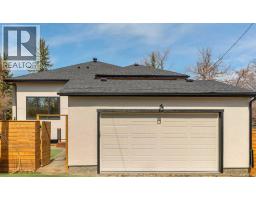 1027 39 Avenue NW - photo 49