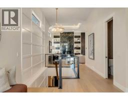 1027 39 Avenue NW - photo 5