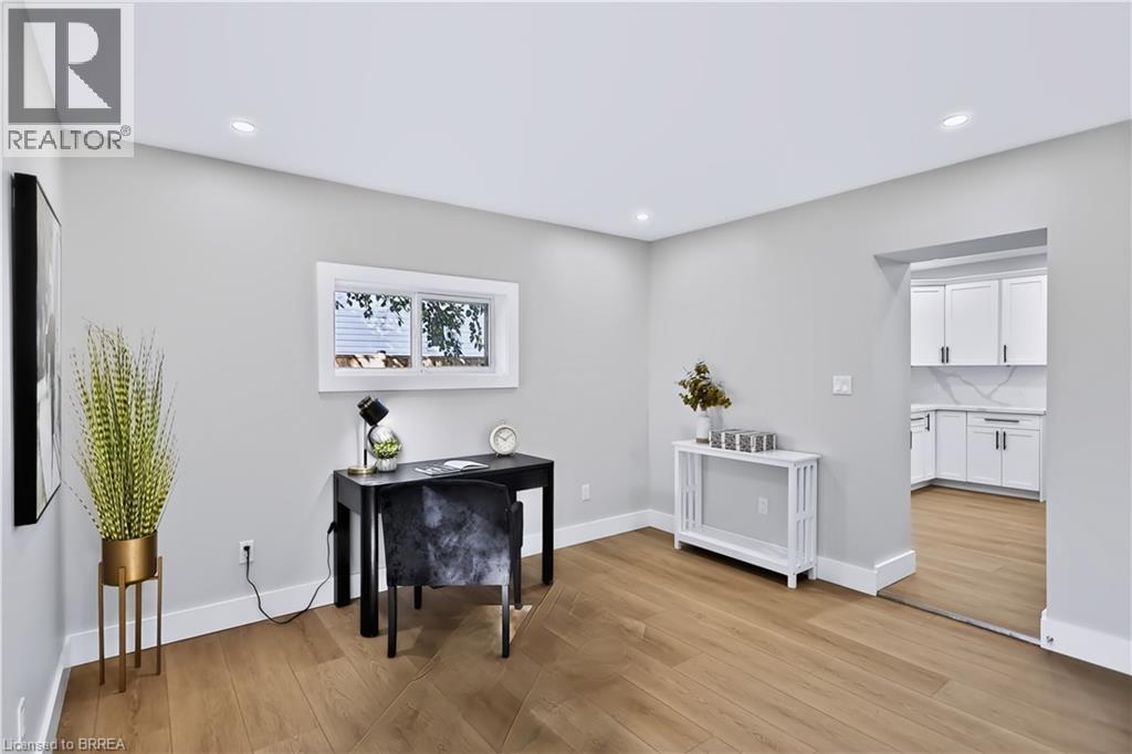 9 Walter Street — photo 15