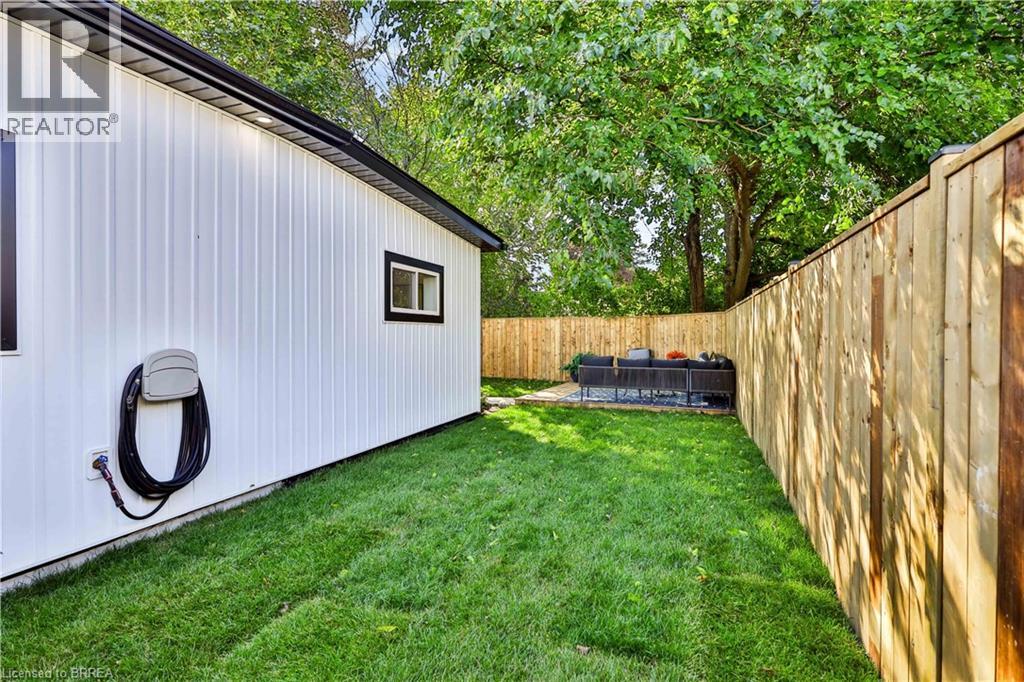 9 Walter Street — photo 26
