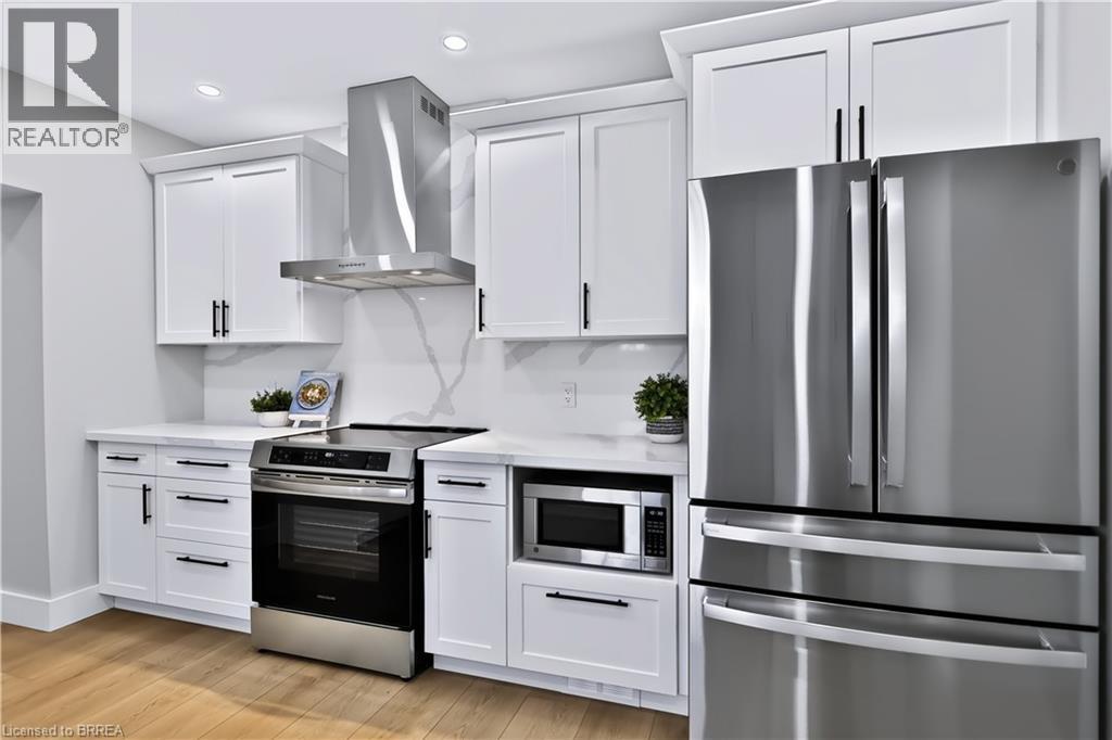 9 Walter Street — photo 12