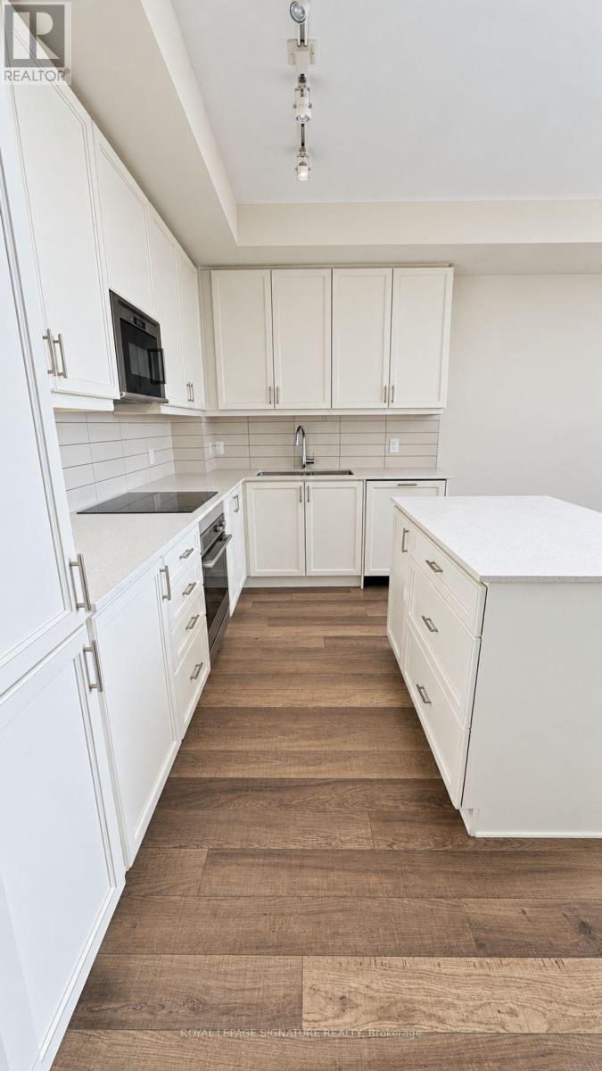 9085 Jane Street — photo 18