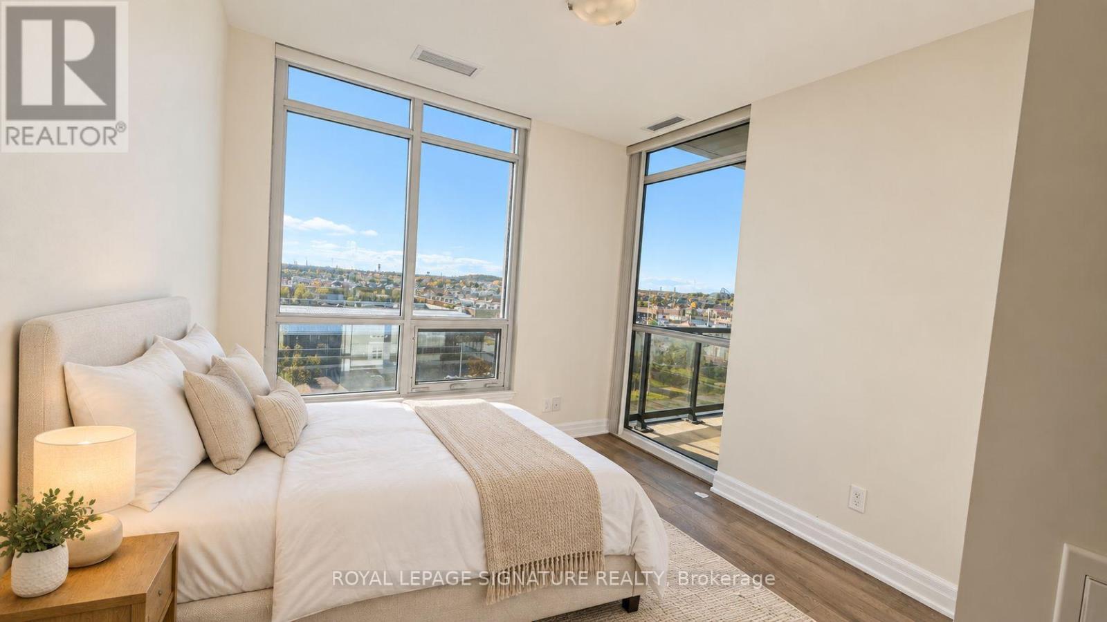 9085 Jane Street — photo 26