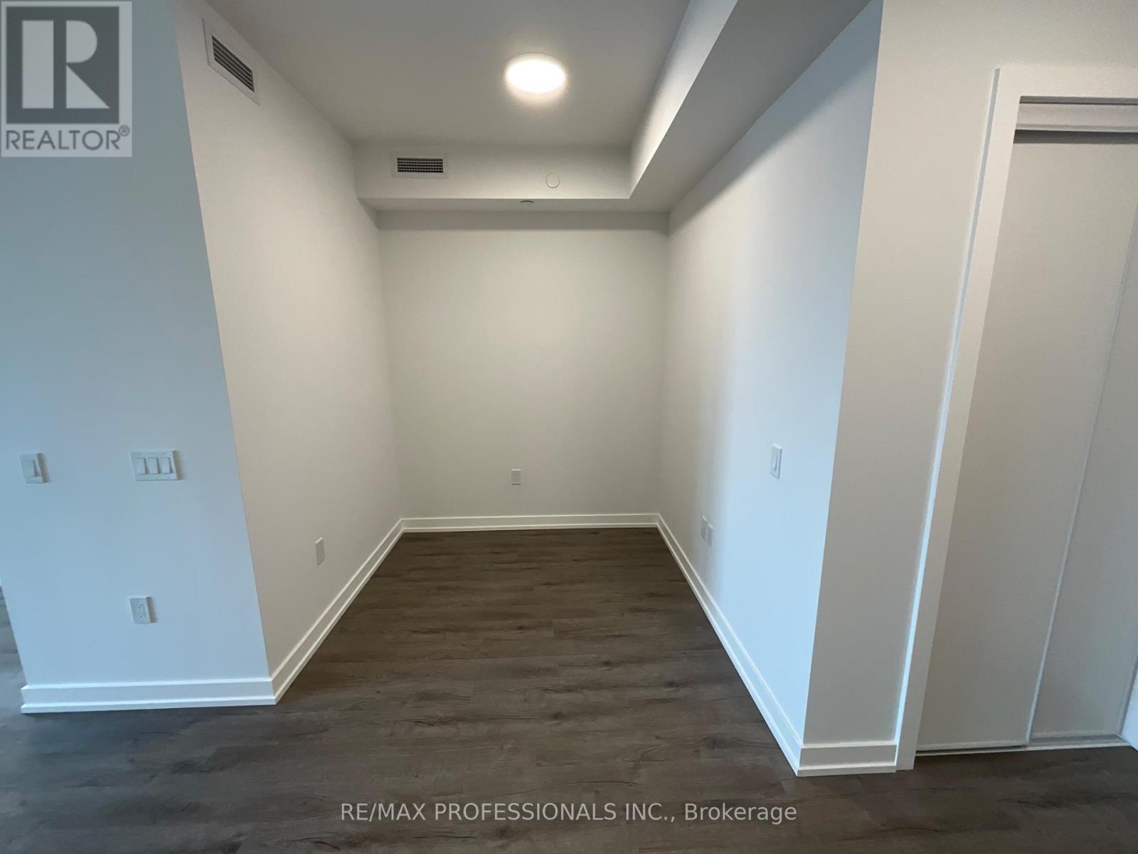 5 Meadowdale Road — photo 12