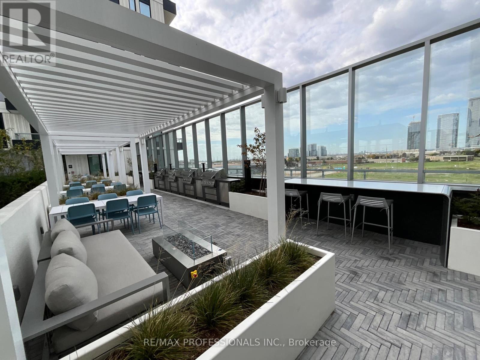5 Meadowdale Road — photo 22