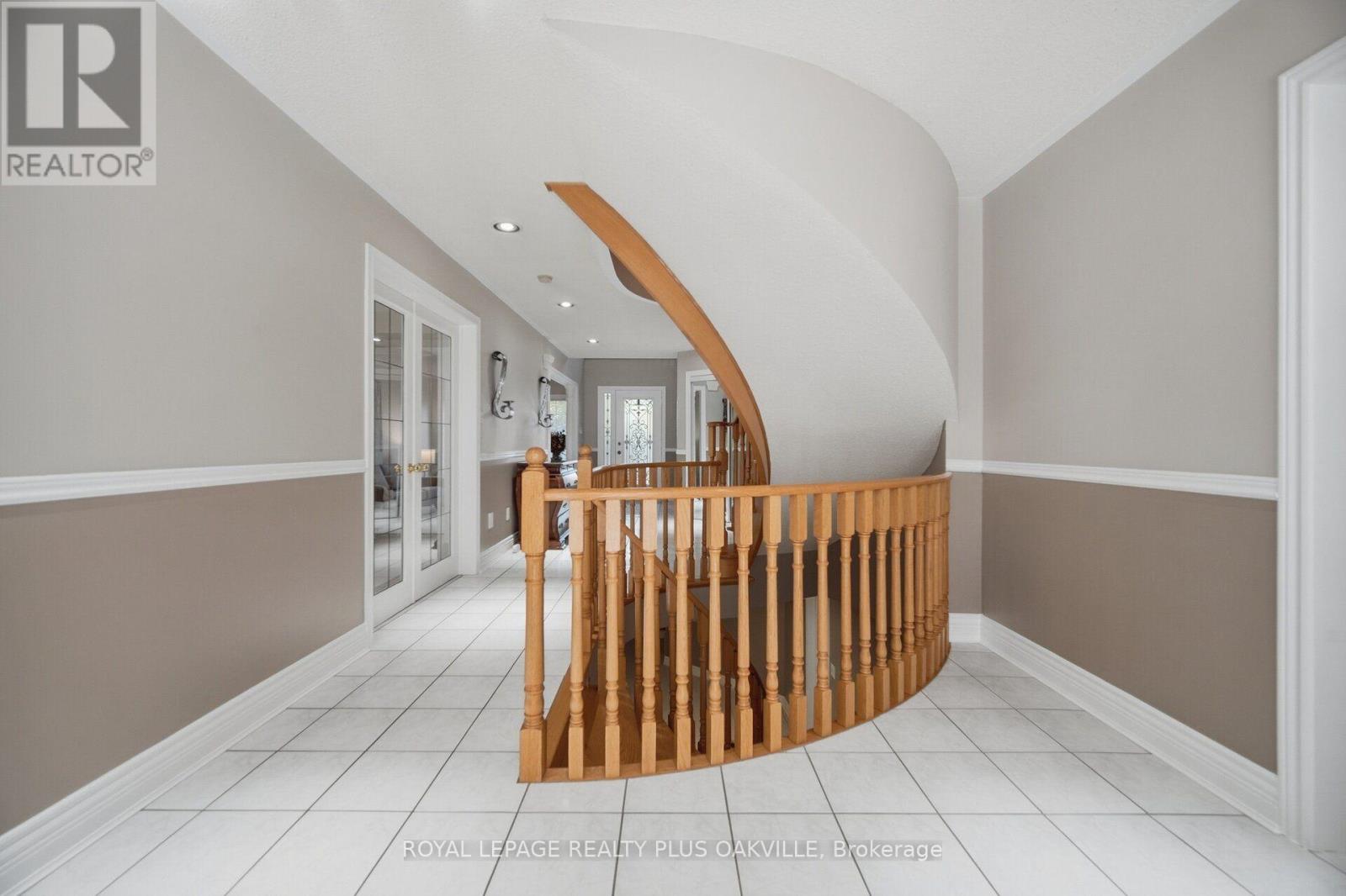 5892 GLEN ERIN DRIVE - 11