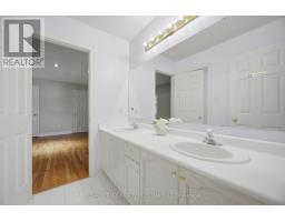 5892 Glen Erin Drive, Mississauga, ON L5M5K4 Photo 27