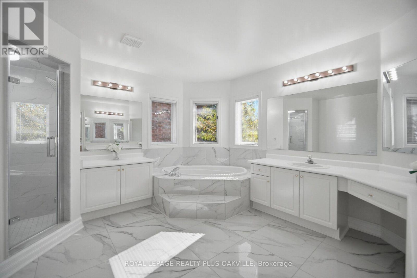 5892 Glen Erin Drive, Mississauga, ON photo 25