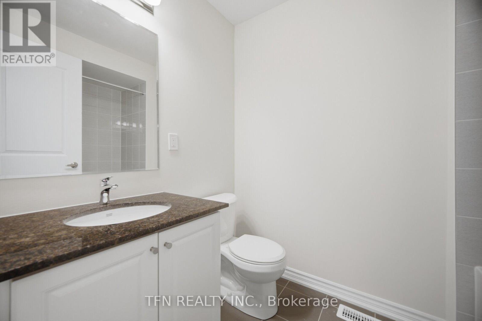 31 Brown Street — photo 44