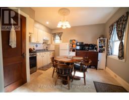 34 Jackson Avenue, Peterborough, ON K9J5B9 Photo 11