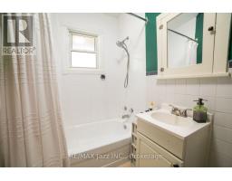 34 Jackson Avenue, Peterborough, ON K9J5B9 Photo 21