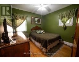 34 Jackson Avenue, Peterborough, ON K9J5B9 Photo 17