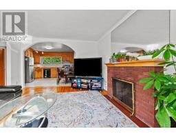 1237 Whitmore Avenue, Ottawa, ON K2C2N6 Photo 12