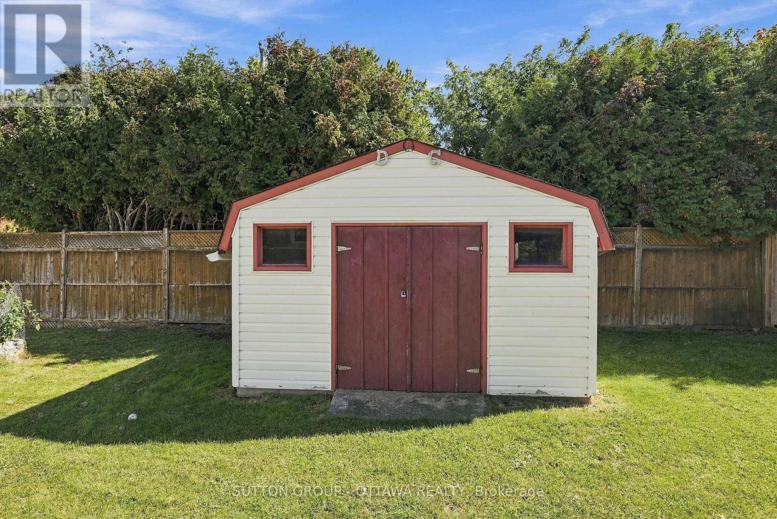 1237 WHITMORE AVENUE - Image 40