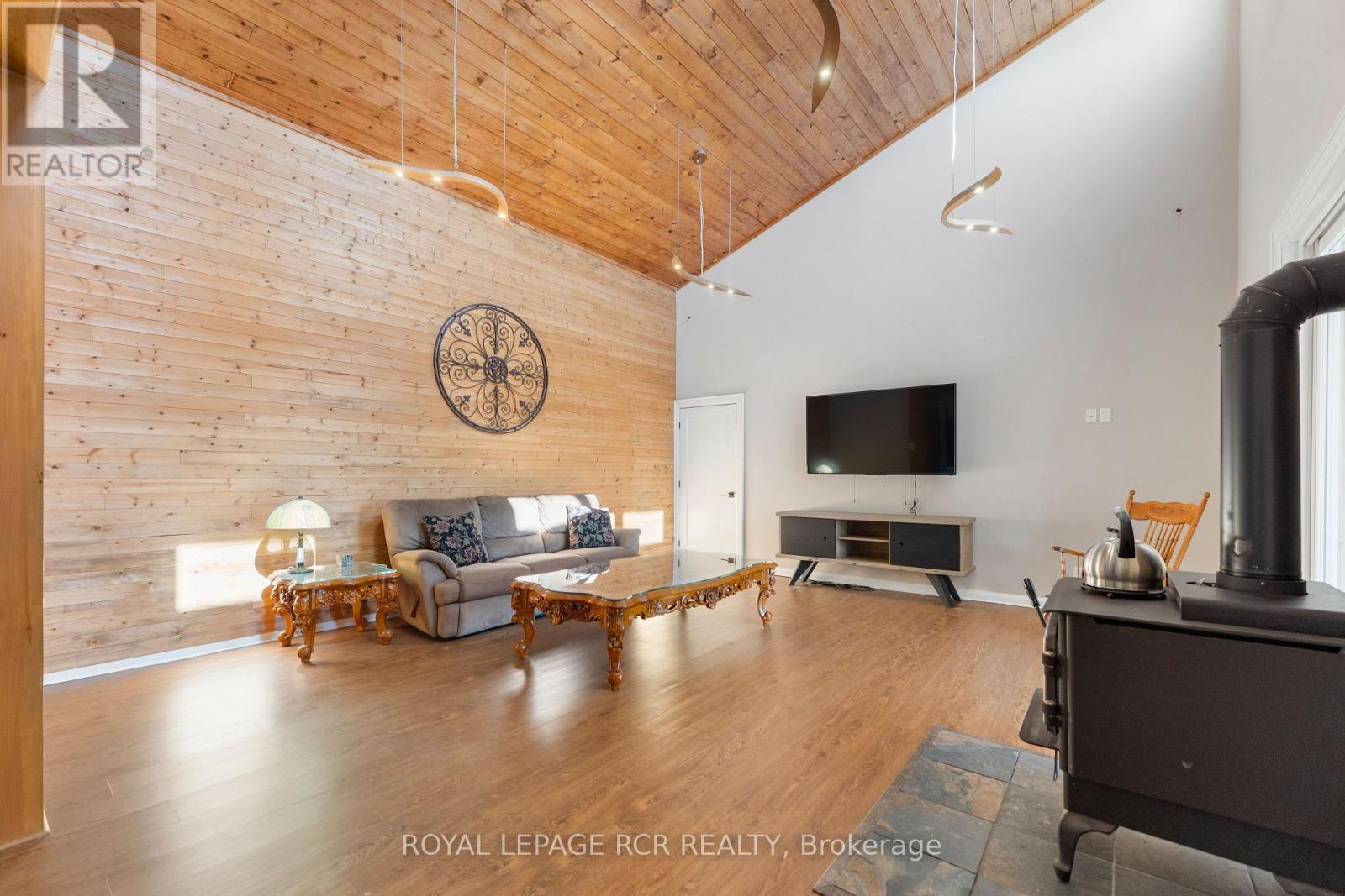 9121 Erin-Garafraxa Townline, Erin, ON photo 21