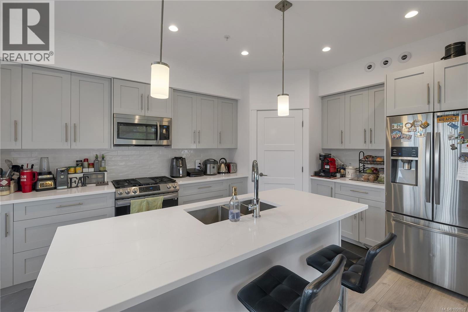 A1 327 Hilchey Rd, Campbell River - Image 1