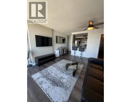 3305 193 Aquarius Mews, Vancouver, BC V6Z2Z2 Photo 6