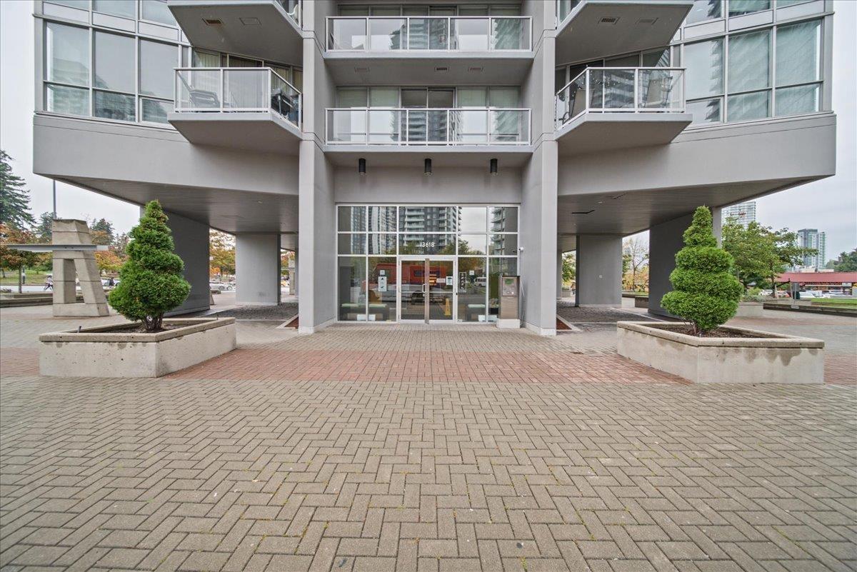 Photo of 2701 13618 100 AVENUE 24