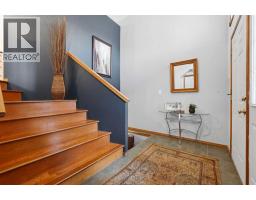 Foyer - 6215 58 Street, Rocky Mountain House, AB T4T1N4 Photo 9