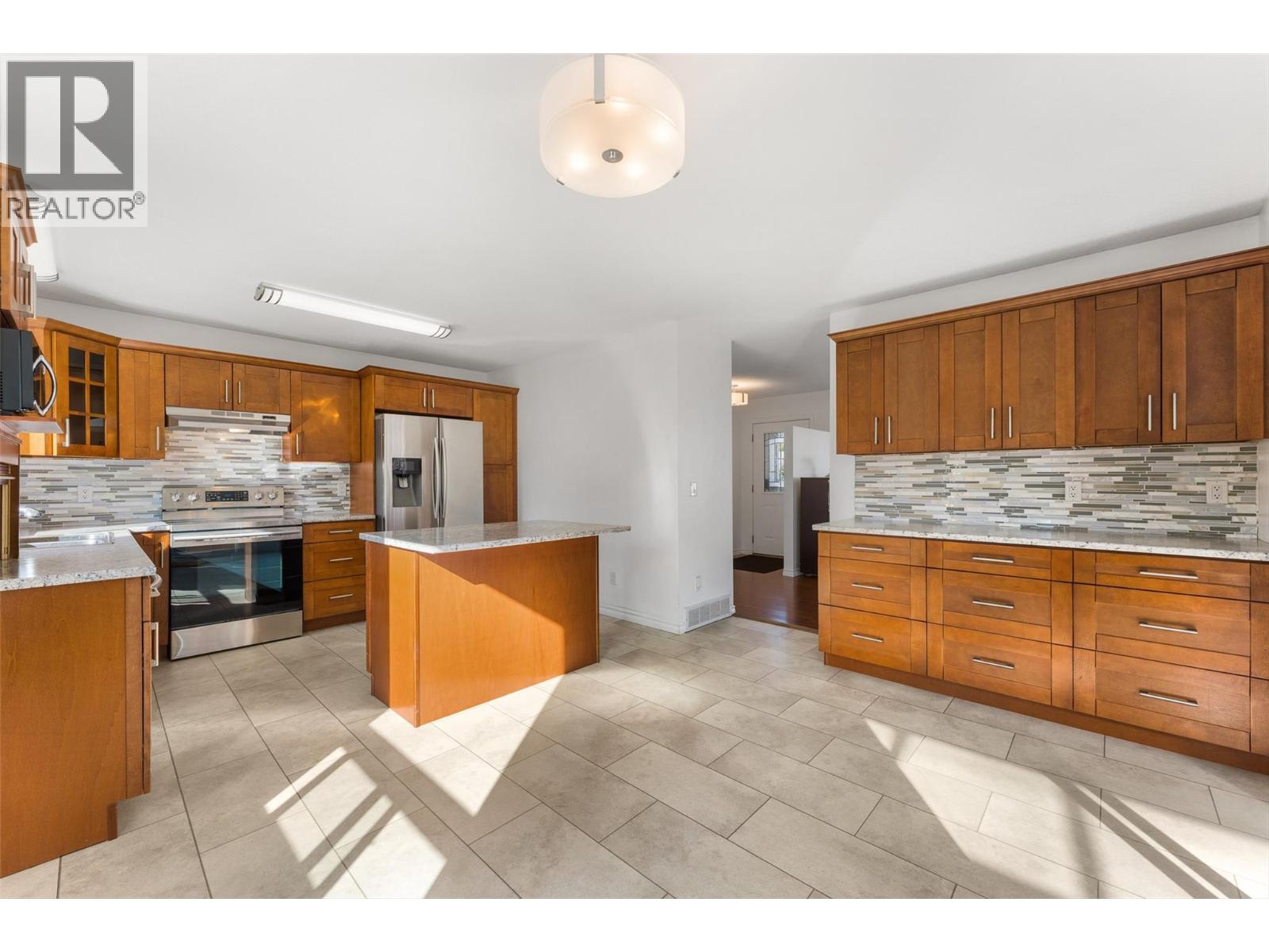 1255 Raymer Avenue Unit# 569, Kelowna - Image 1