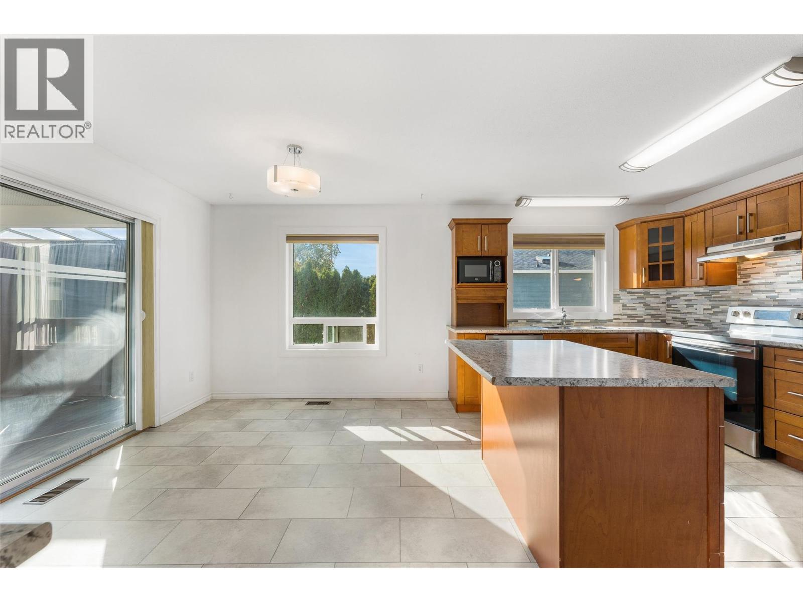 1255 Raymer Avenue Unit# 569, Kelowna - Image 1