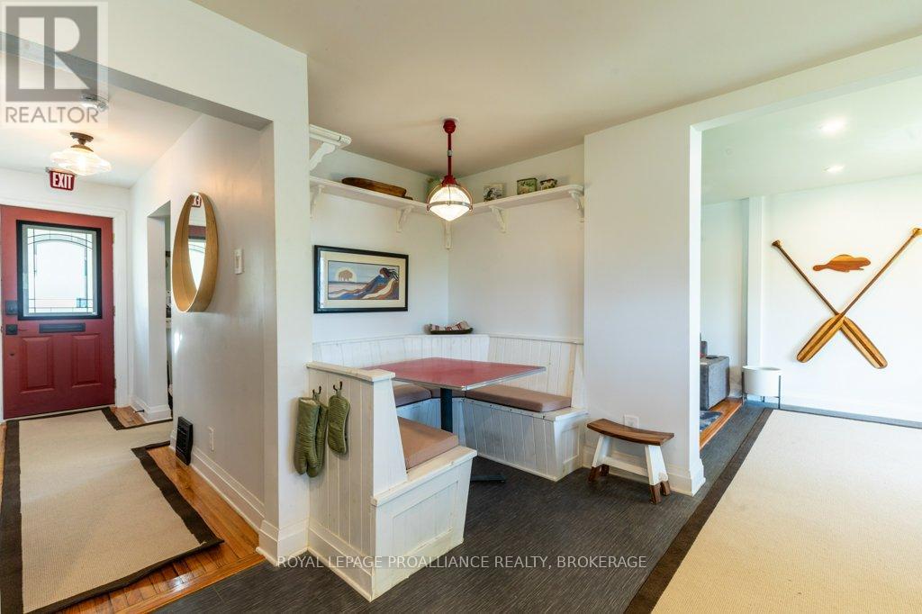 21C HIGHWAY 95 - 6