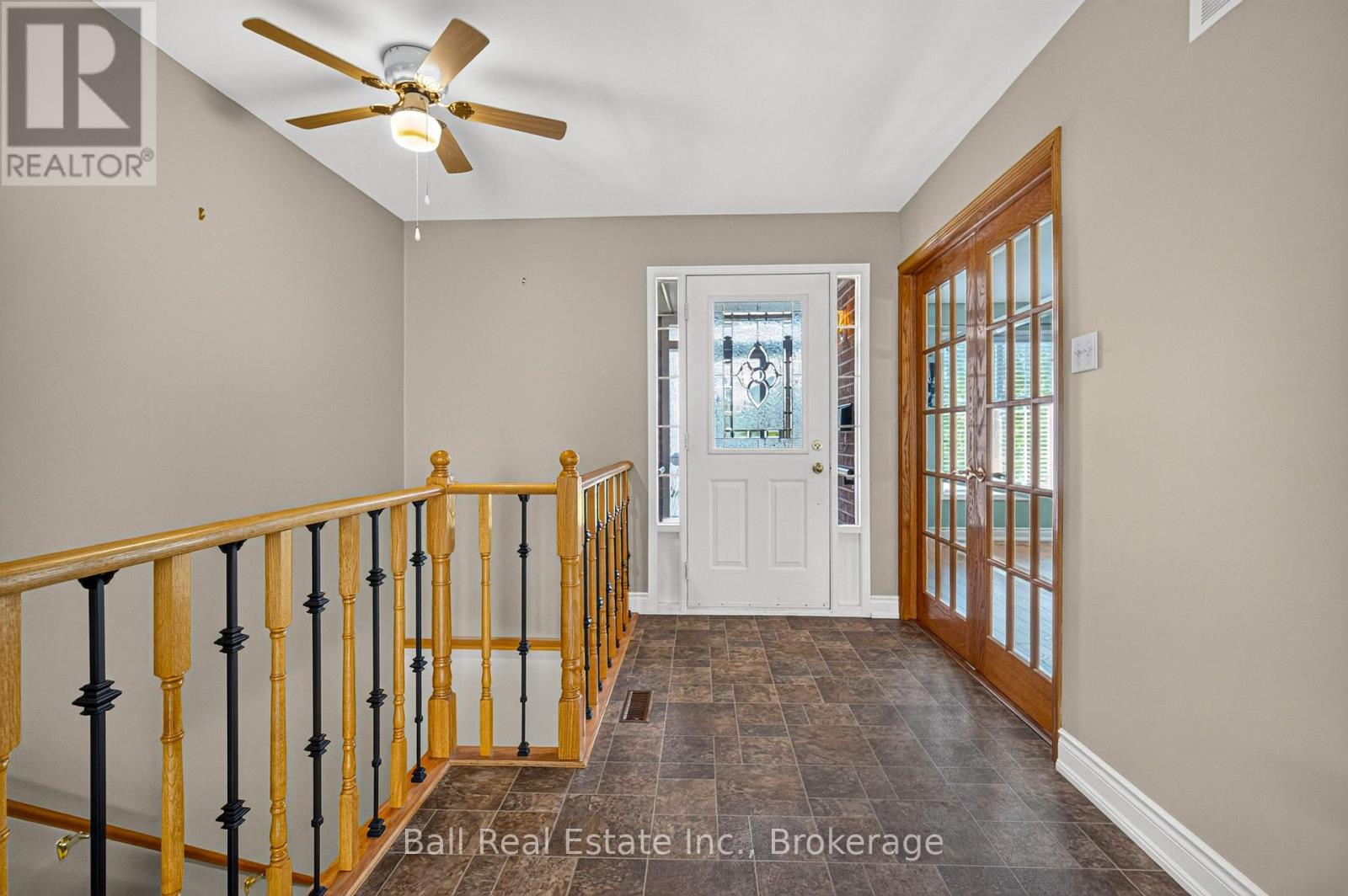 3 Elm Court, Kawartha Lakes, ON photo 5