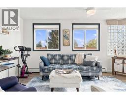4pc Bathroom - 220, 2022 Canyon Meadows Drive Se, Calgary, AB T2J7H1 Photo 7