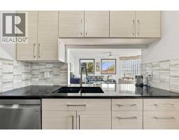 220, 2022 Canyon Meadows Drive Se, Calgary, AB T2J7H1 Photo 10