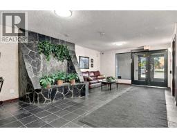 220, 2022 Canyon Meadows Drive Se, Calgary, AB T2J7H1 Photo 32