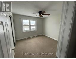 2439 Nutgrove Avenue, Ottawa, ON K2J0X4 Photo 12